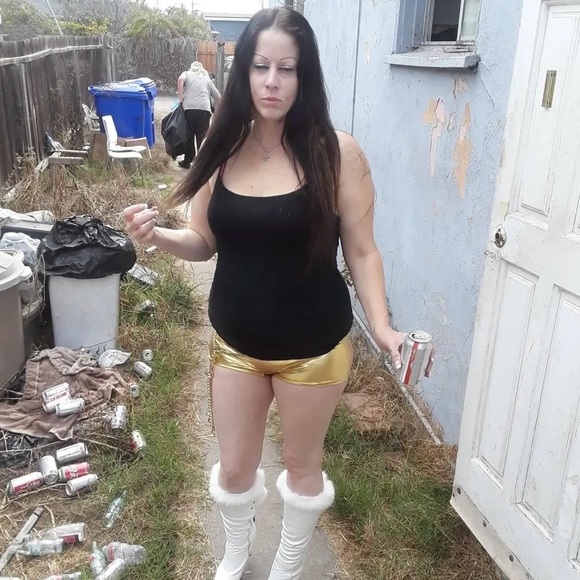 Anooshka 🌸 - Picture 1 of 1